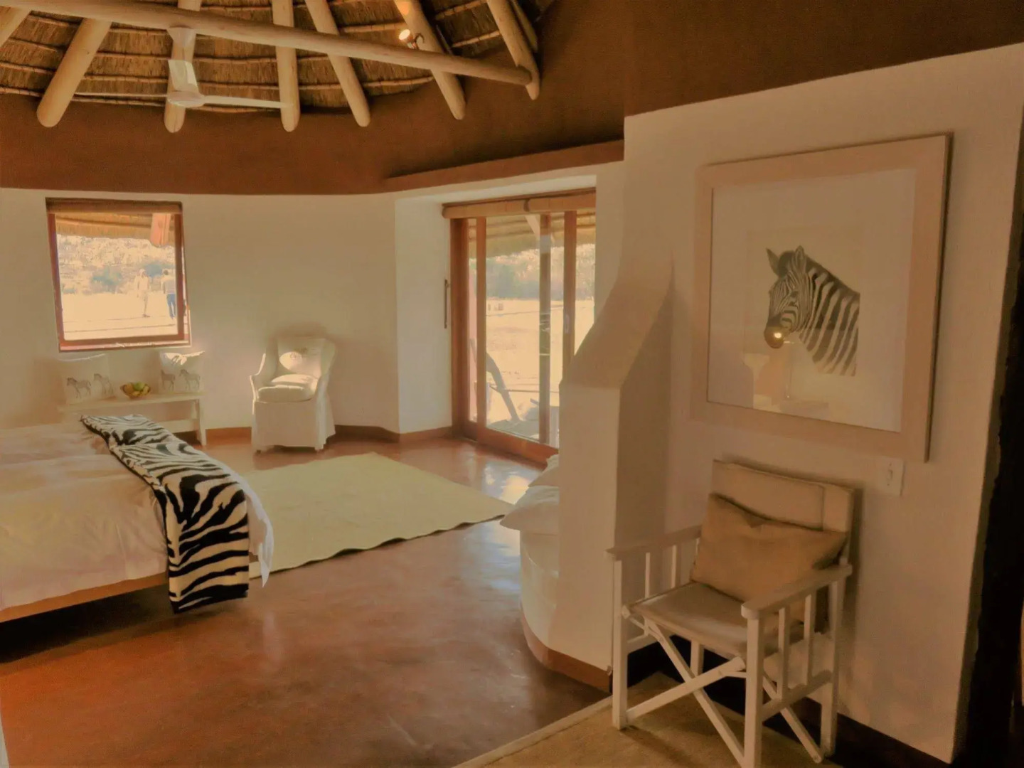 Zebras Crossing Lodge