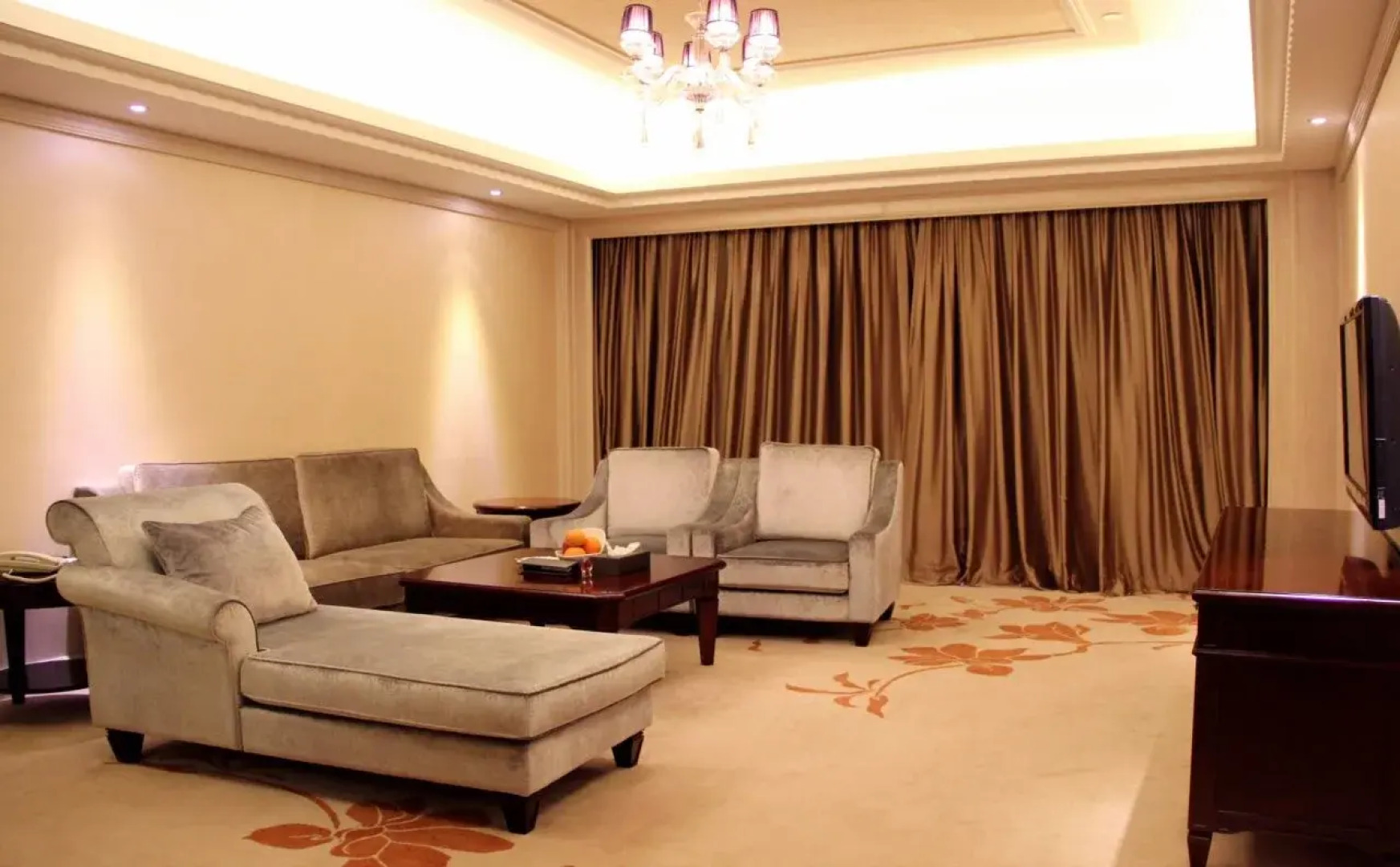 Yutong International Hotel