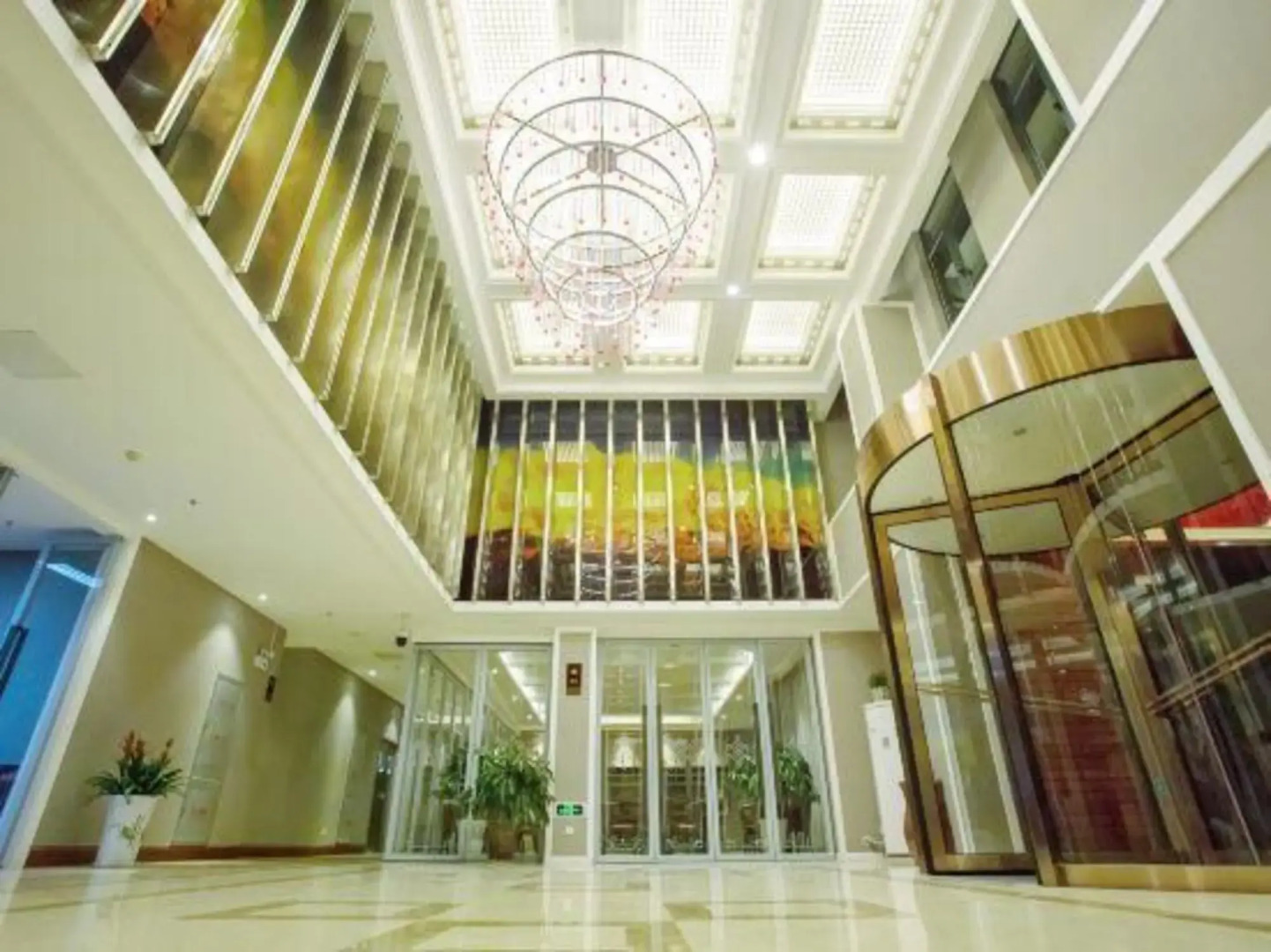 Gela Dandong Business Hotel (VIP Building)