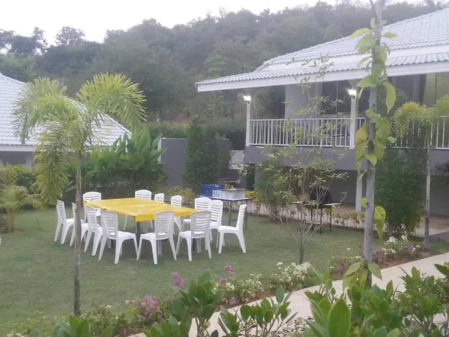 Sangchan Garden at Kaeng Krachan