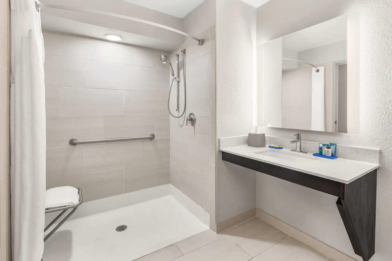 Holiday Inn Express Hotel & Suites Hardeeville - Hilton Head