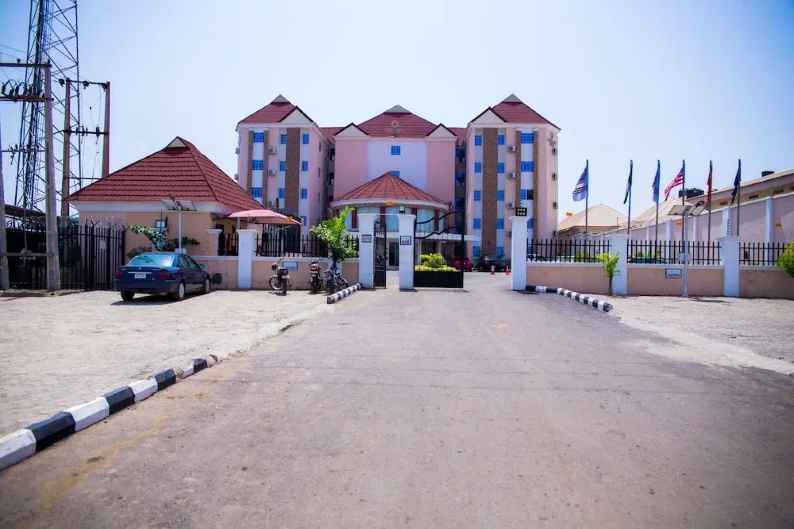 GPinnacle Suites
