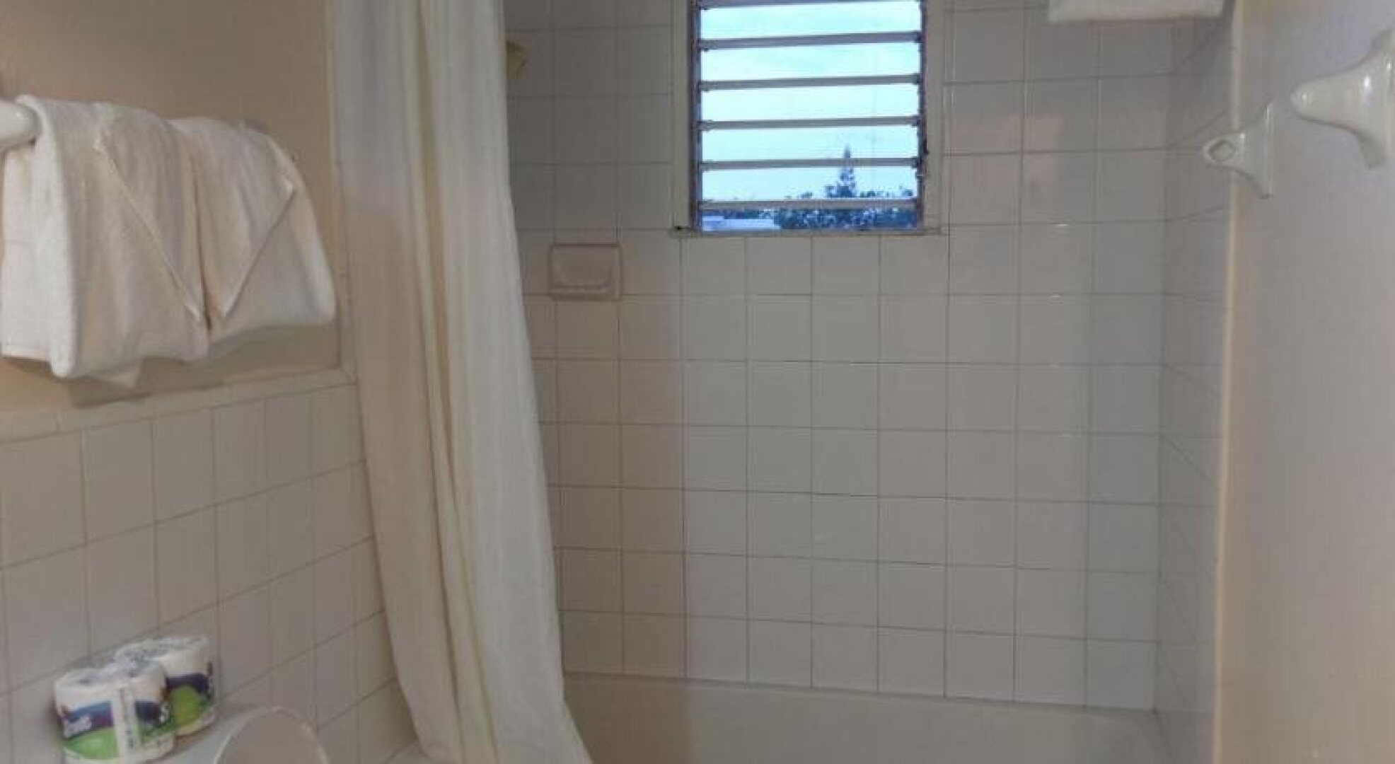 Shields Negril Villas