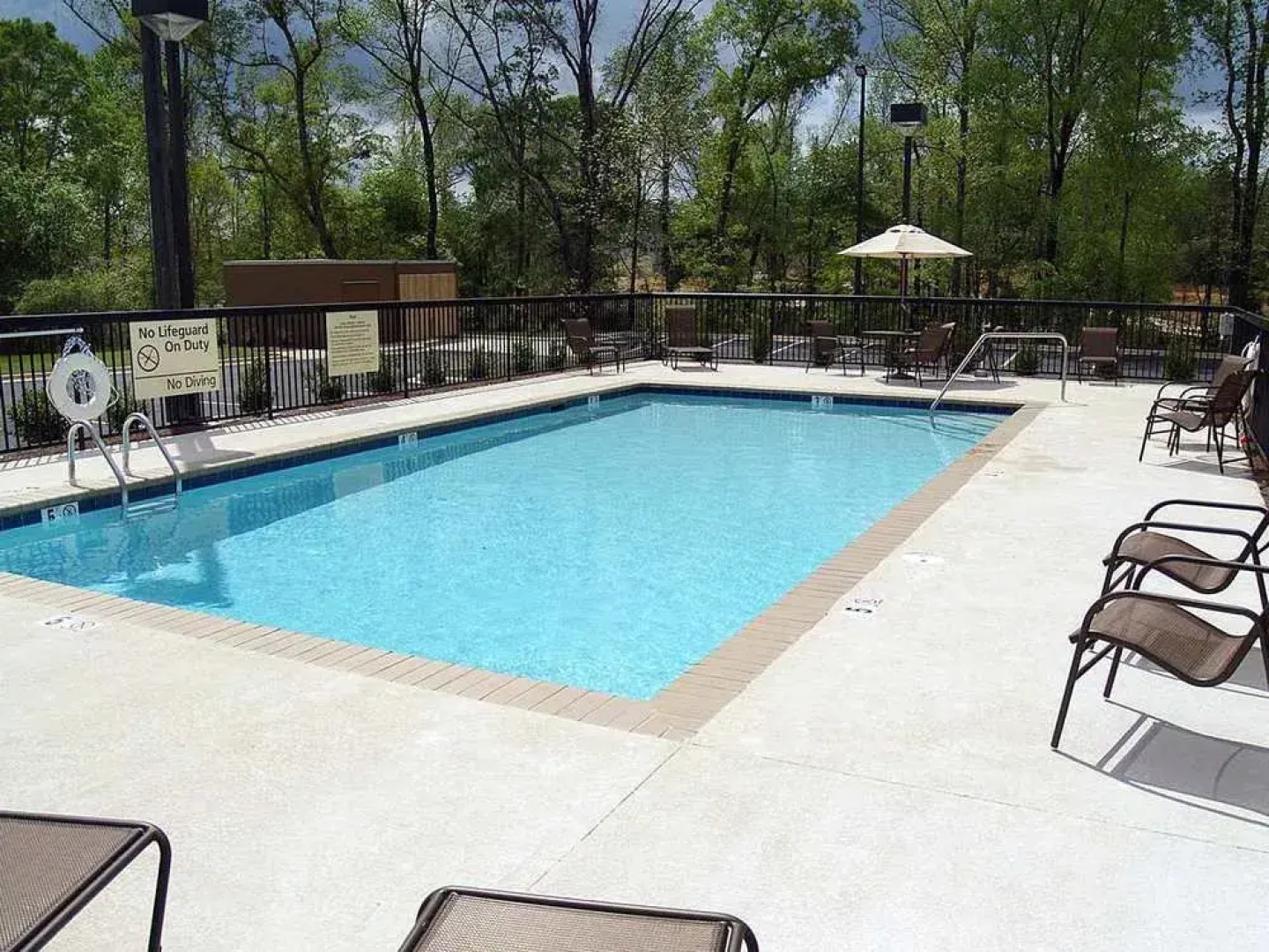 Hampton Inn & Suites Opelika - I-85 - Auburn Area