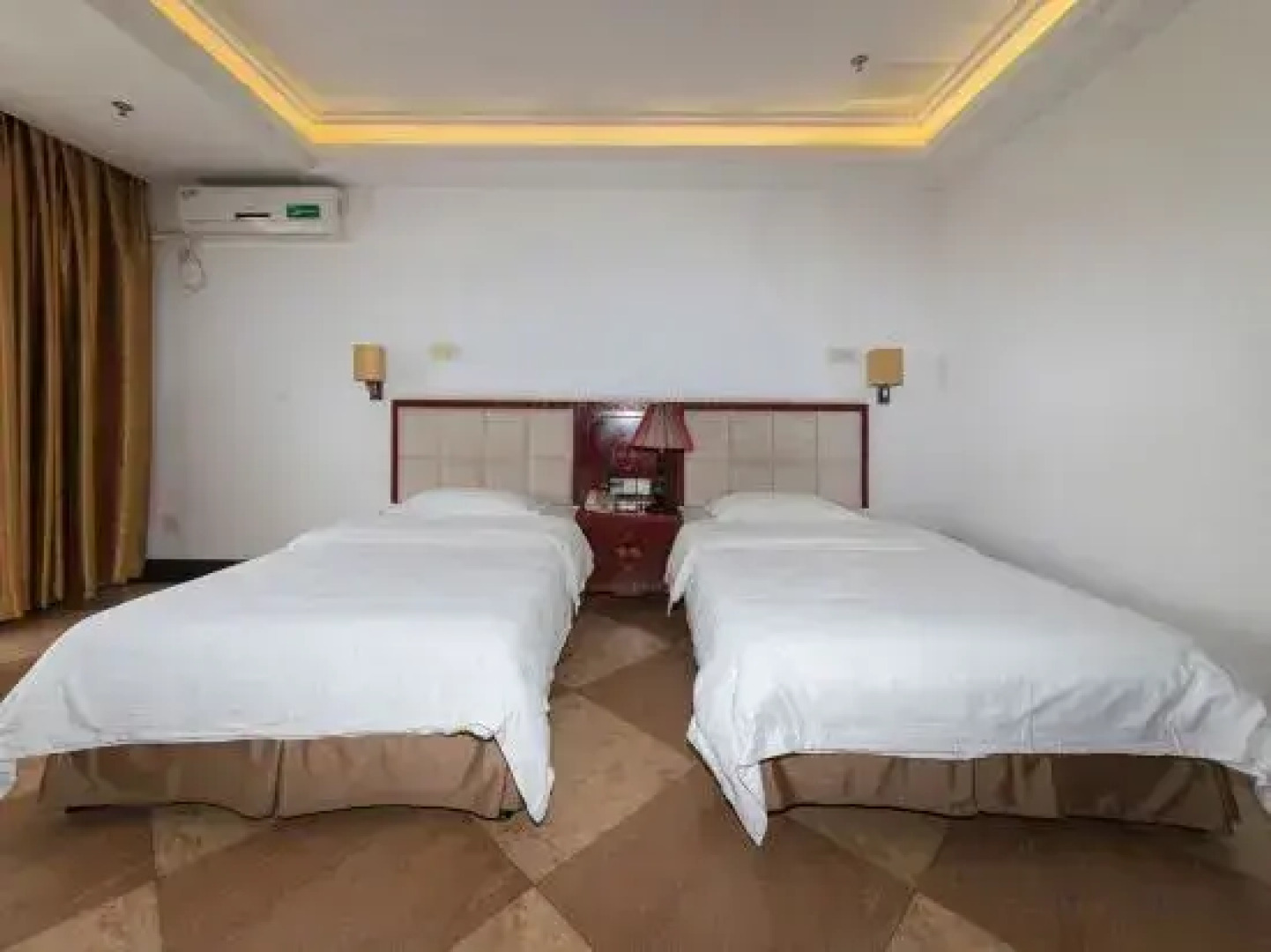 Golden Peacock Hot Spring Center