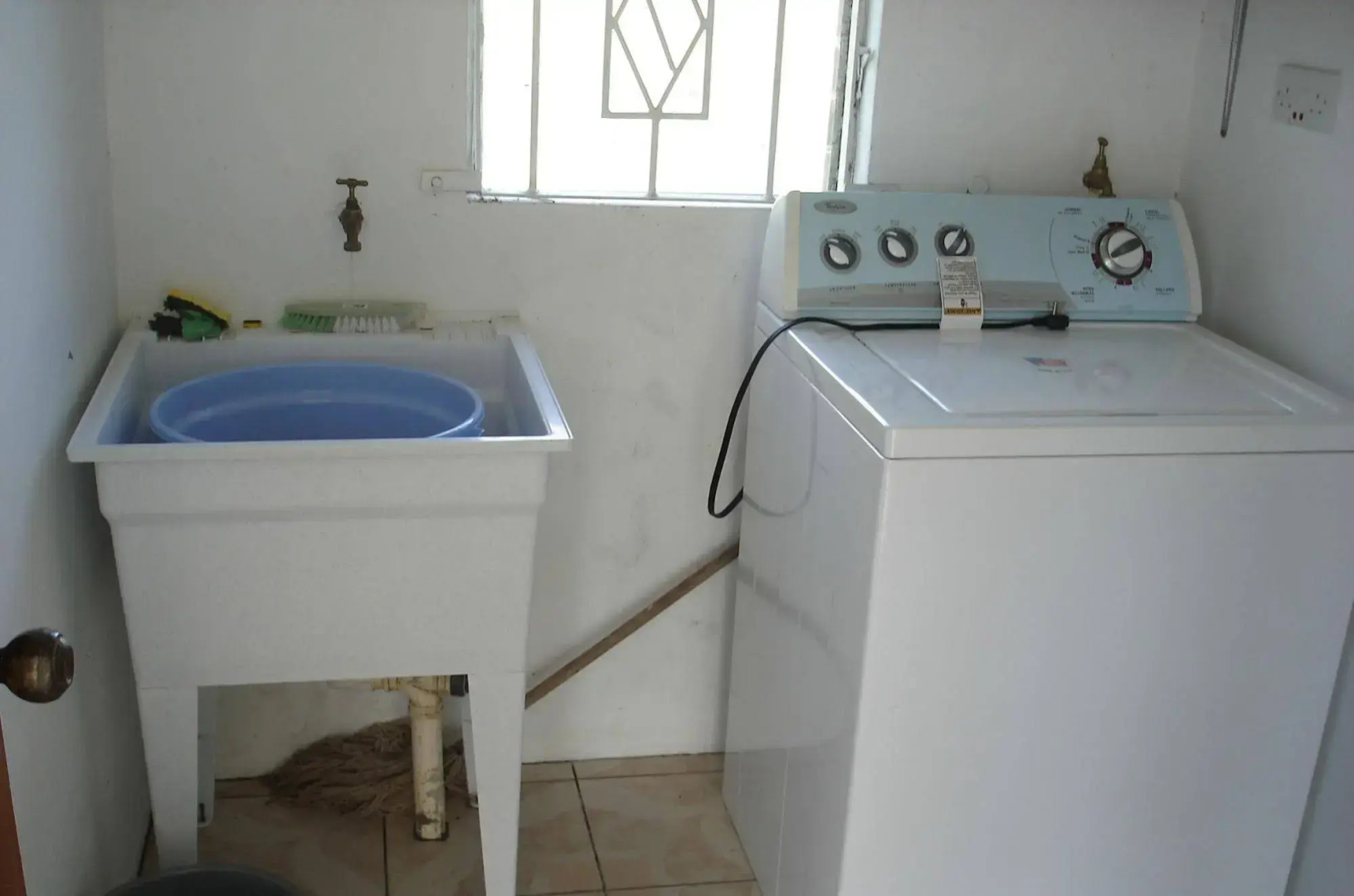 Treasure Bay Guesthouse