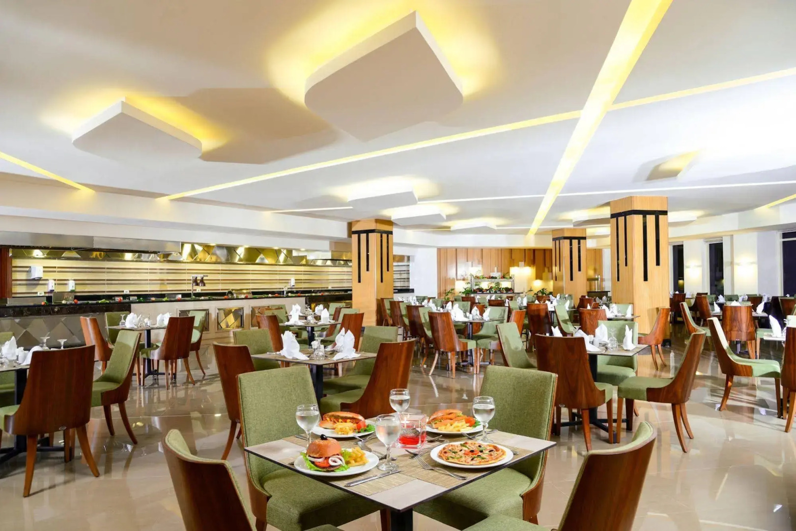 Pickalbatros Royal Moderna Resort