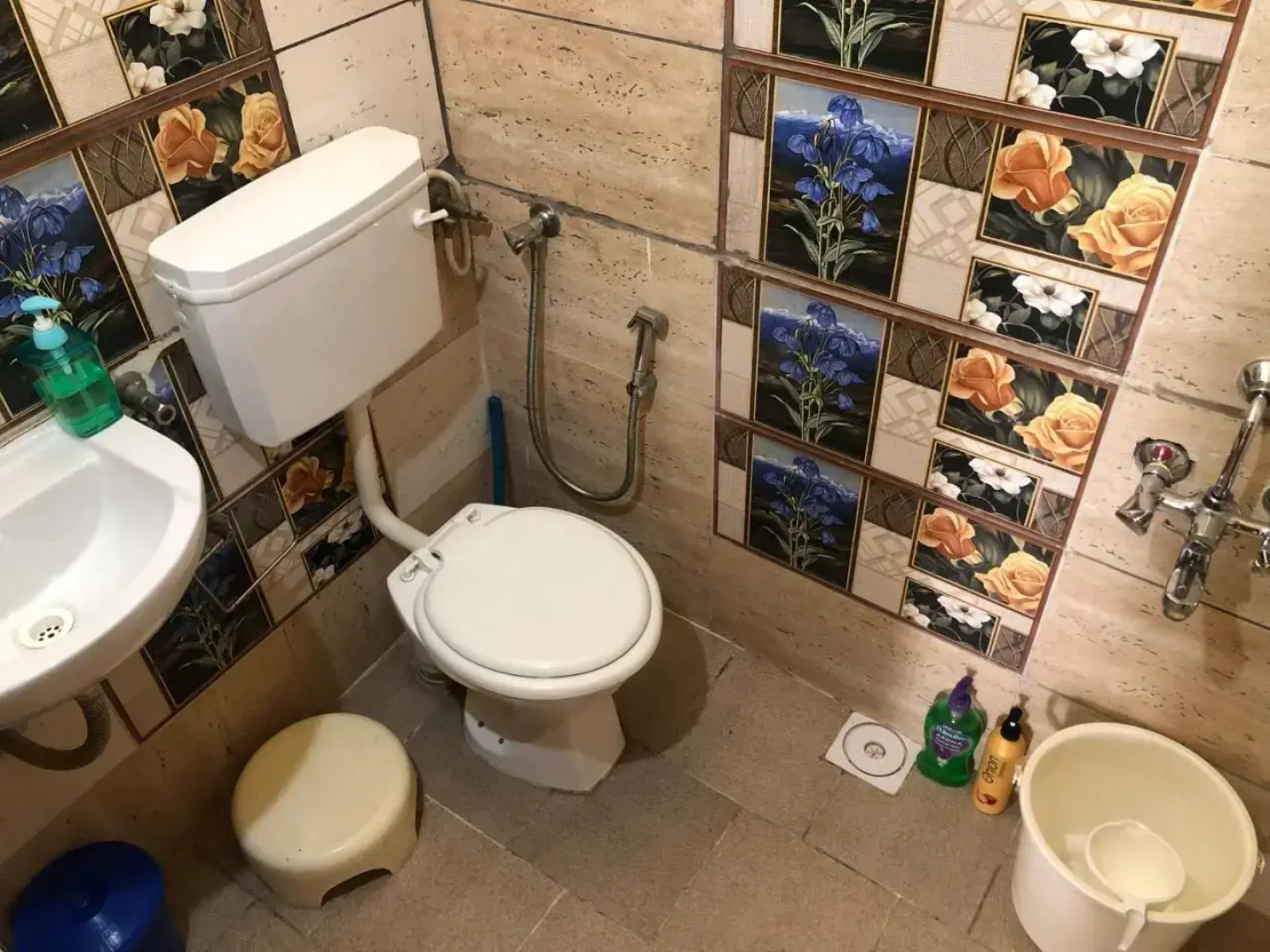 Rukmavati Guest House