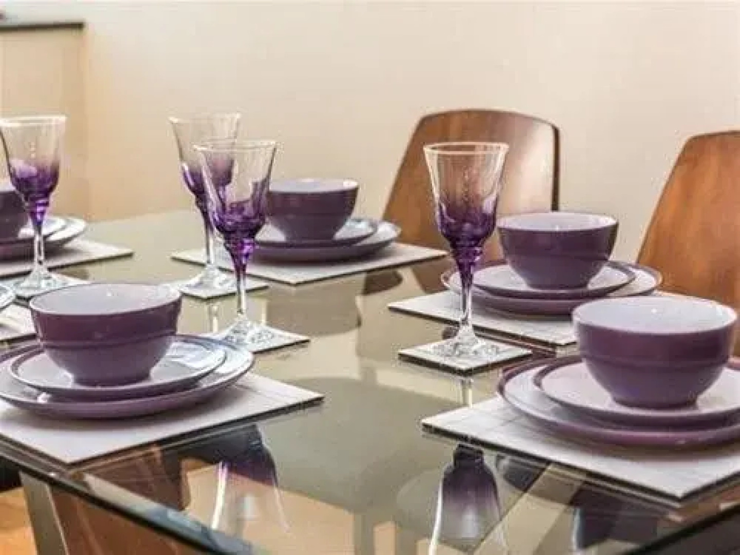 Shelton House Apartment