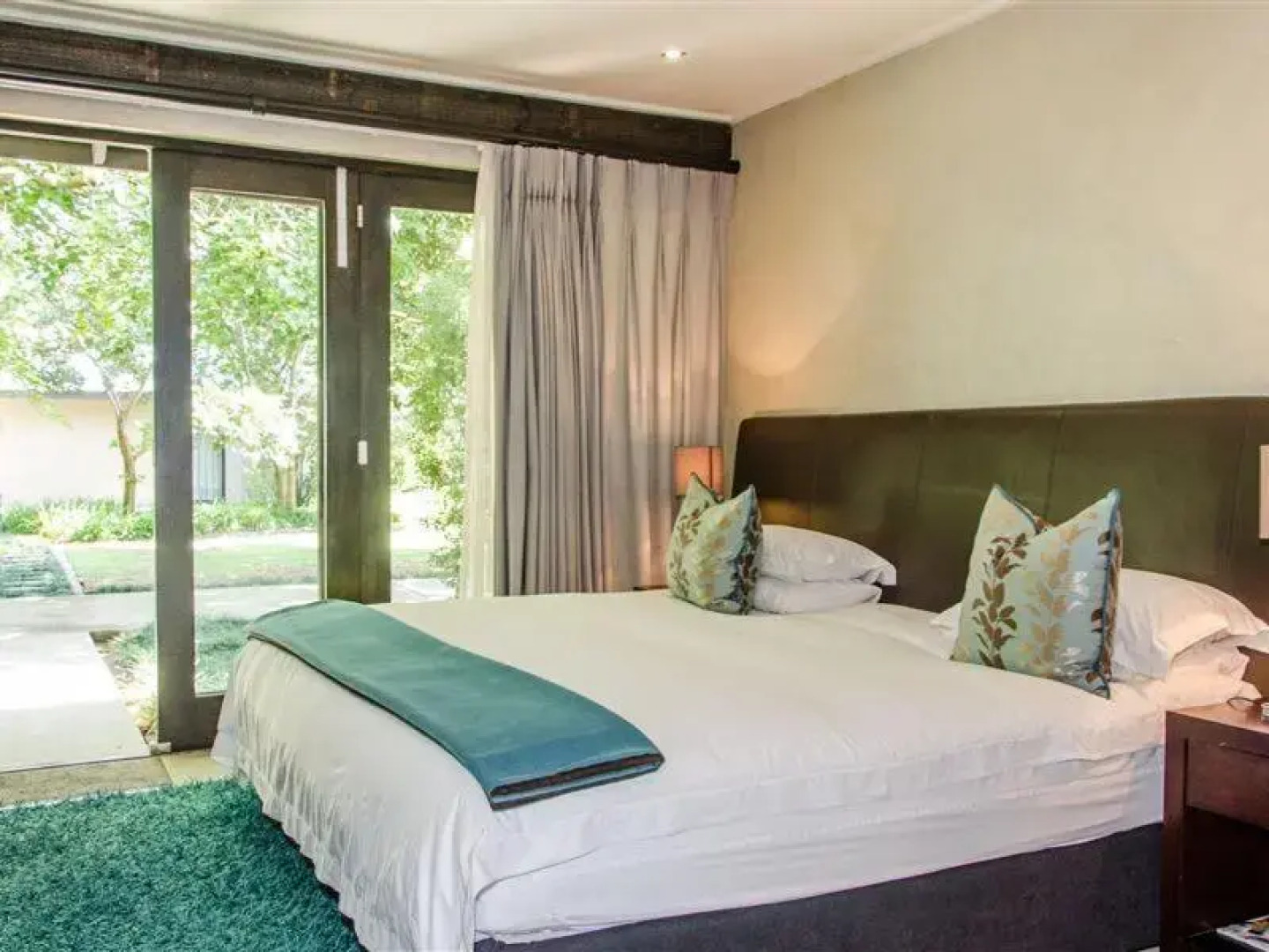 9 On Kromellenboog Guesthouse