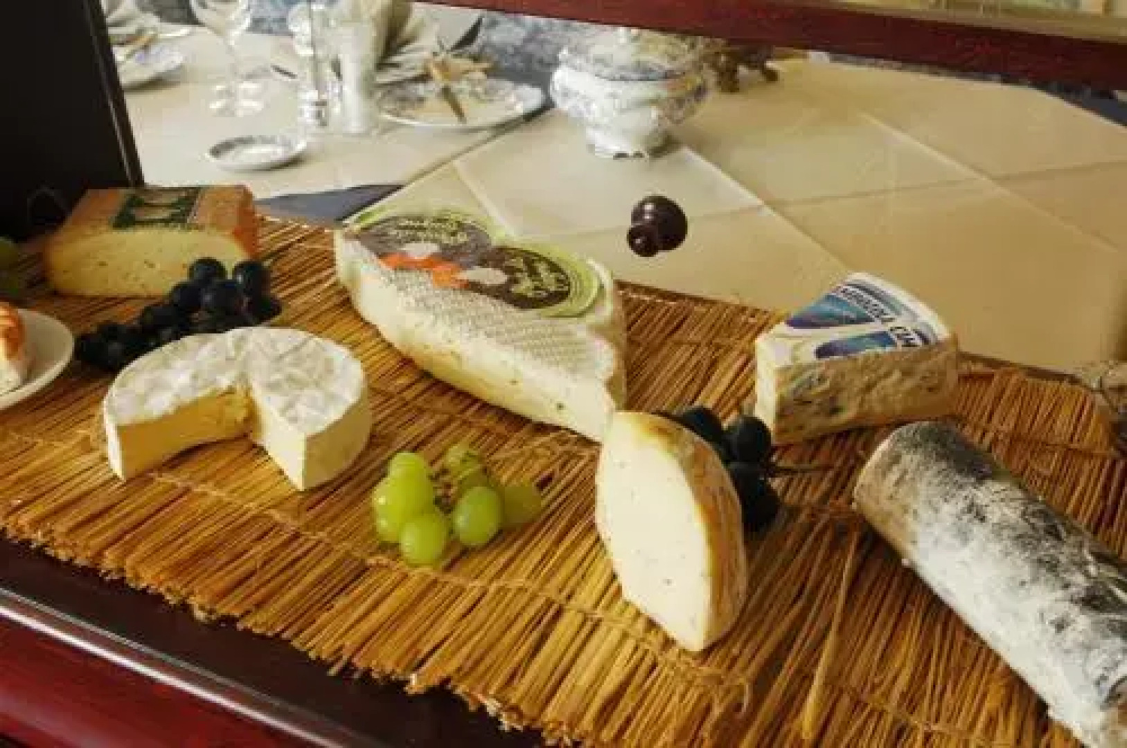 Royal Hotel-Restaurant Bonhomme