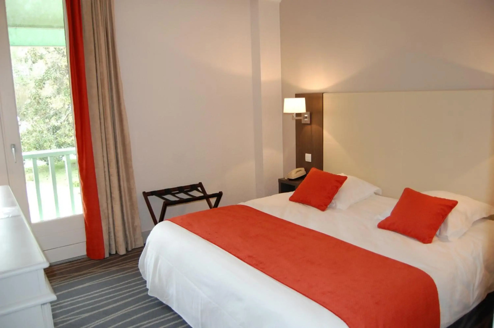 Logis Hôtels- Hôtel et Restaurant Domaine de Fompeyre