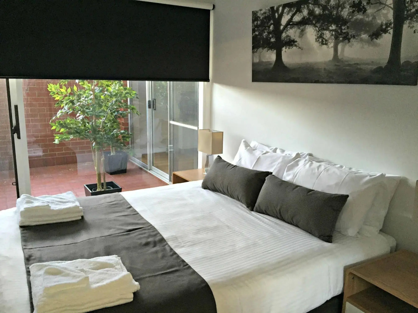 Specialty Accommodation – Adelaide Dress Circle Apartments