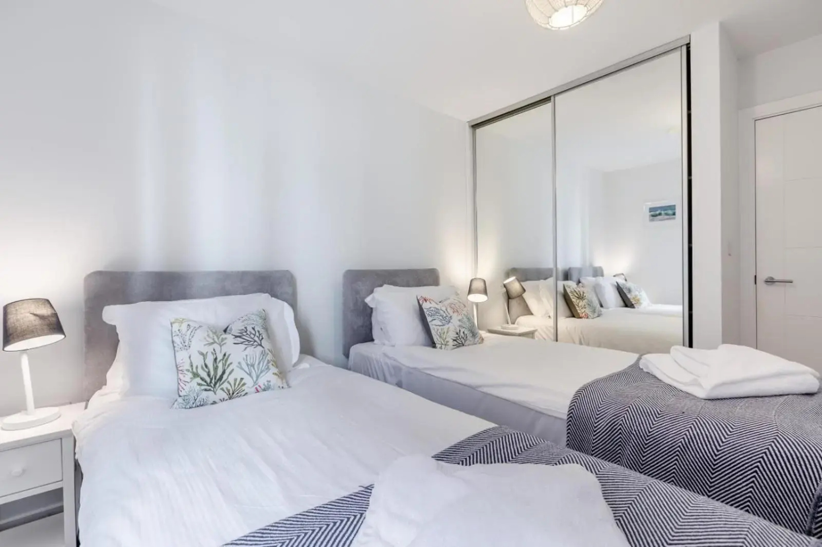 1 Challacombe - Luxury Apartment at Byron Woolacombe, only 4 minute walk to Woolacombe Beach!