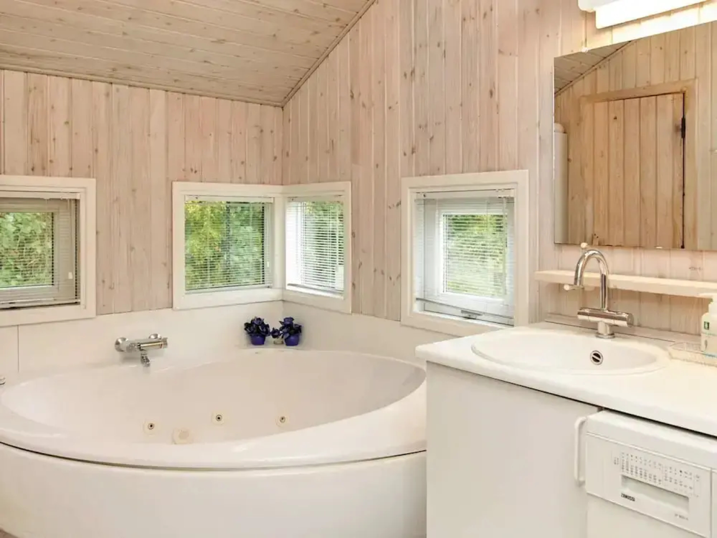 6 Person Holiday Home in Humble-by Traum