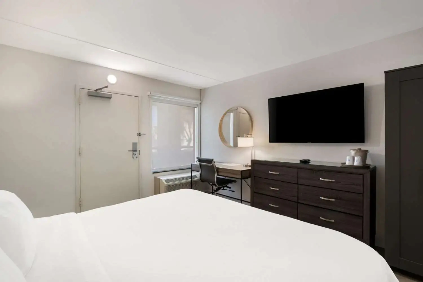 SureStay Plus Hotel by Best Western Scottsdale North