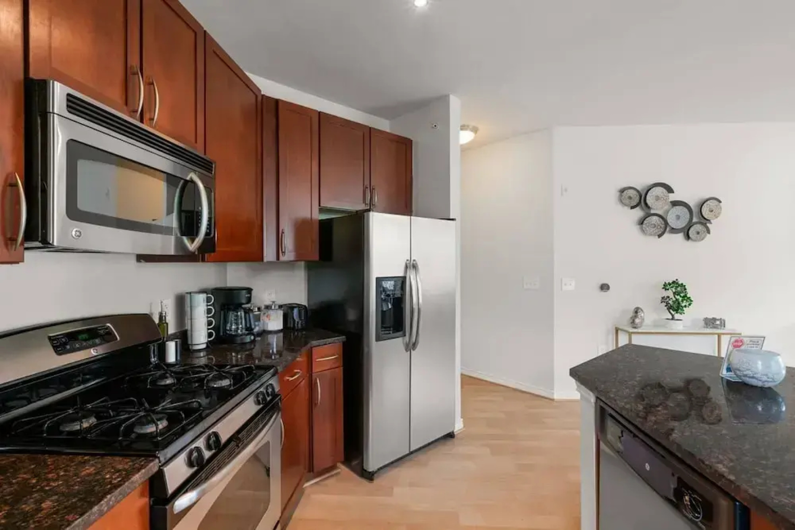 Luxury Penthouse of Lorton VA