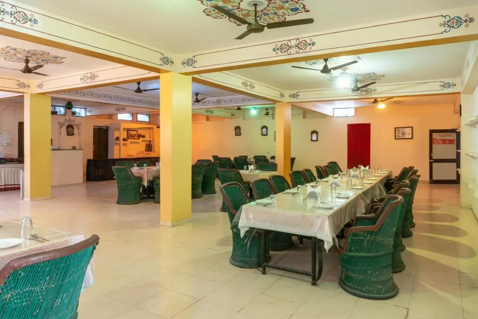 Capital O 23356 Hotel Kumbhal Castle