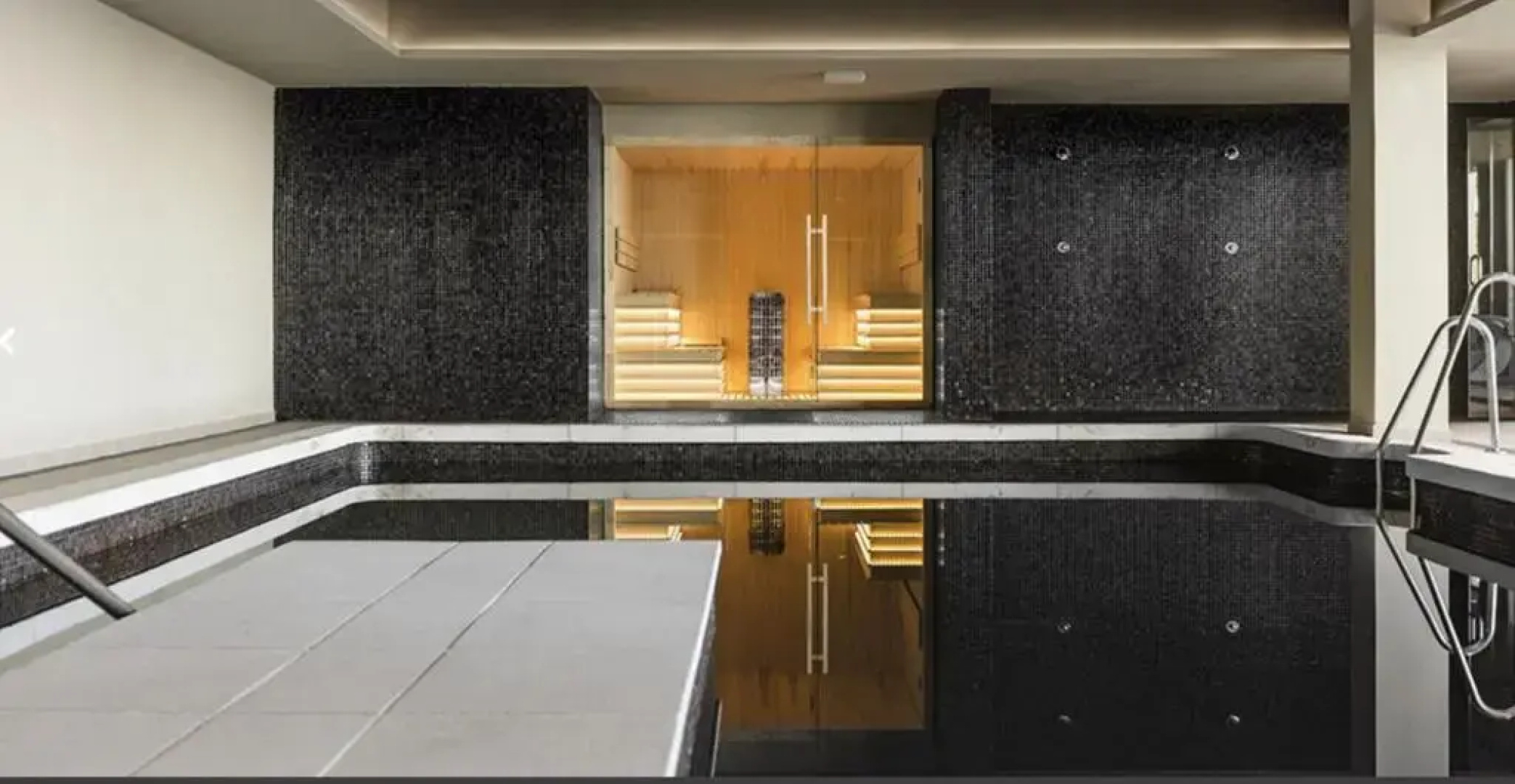Blue Suite 2346