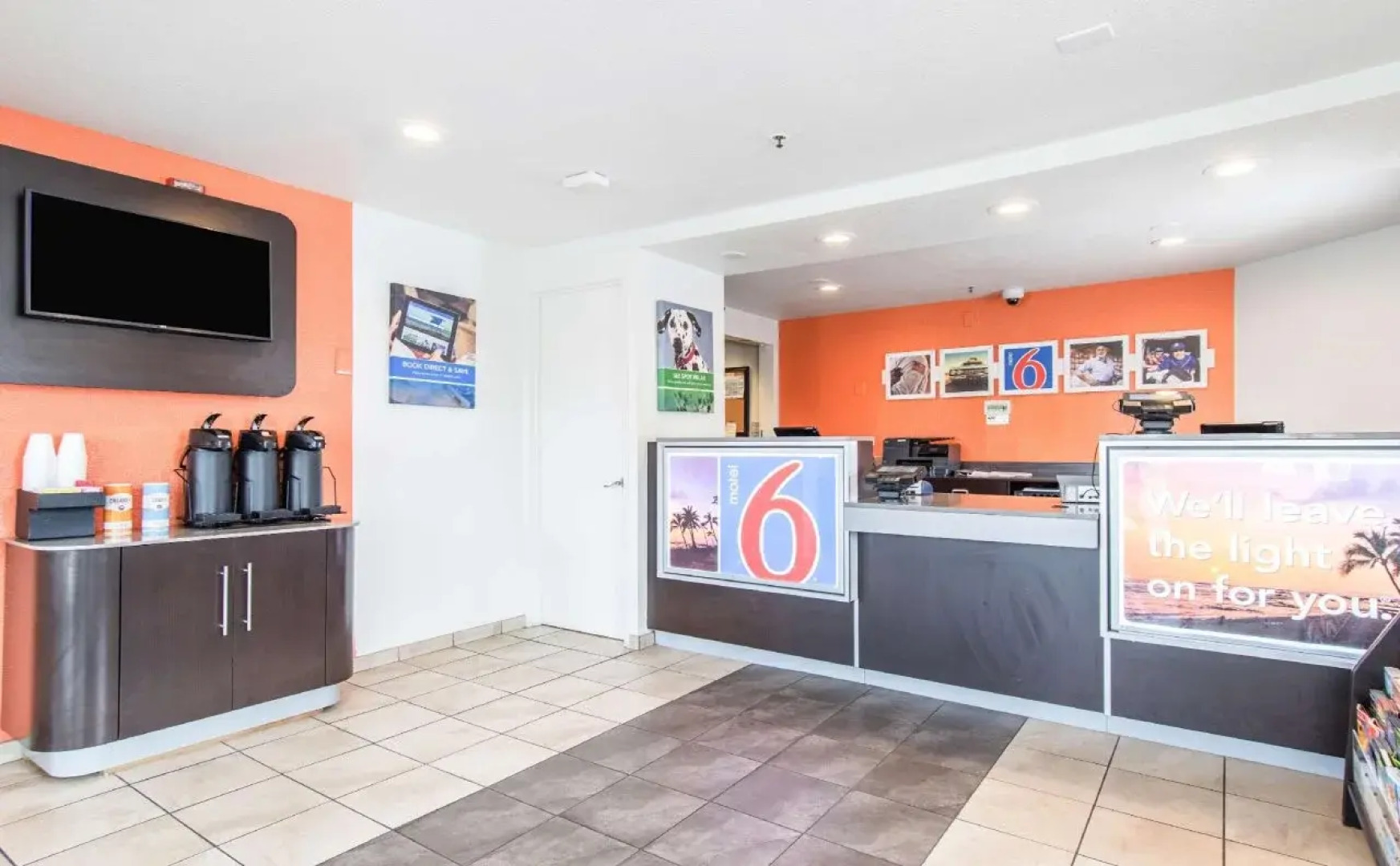 Motel 6 Buena Park, CA - Knotts Berry Farm - Disneyland