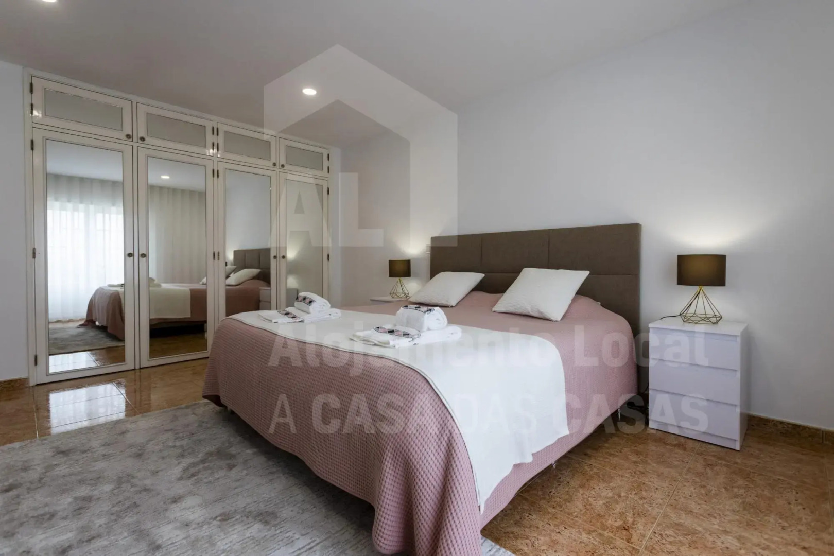 Moinho D Ouro Residence by Acasadascasas