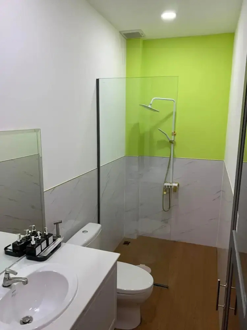 Hero Hostel & Billiards