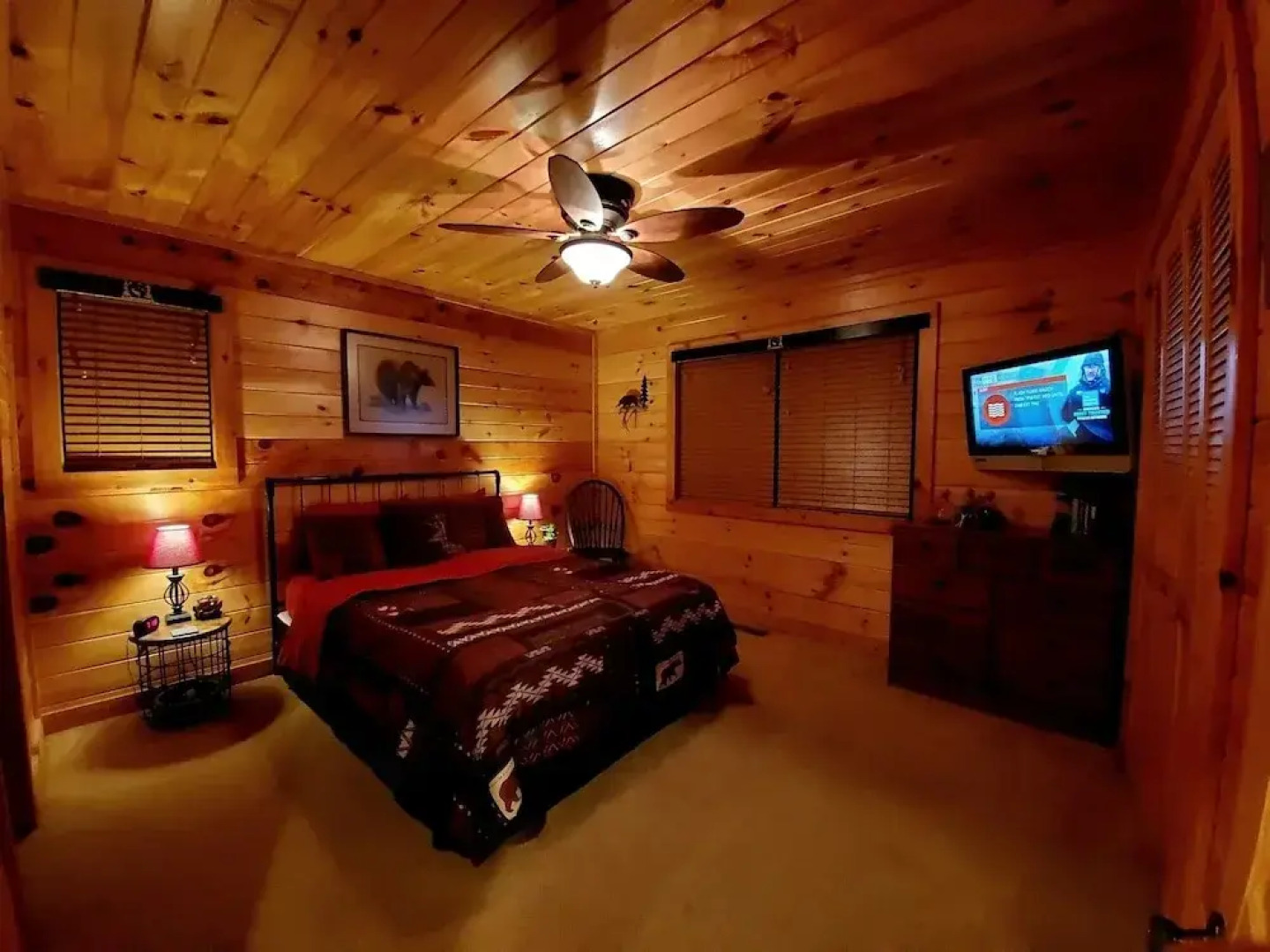 Elk Run On Cosby Creek - 2 Bedrooms, 2 Baths, Sleeps 7 Cabin by RedAwning