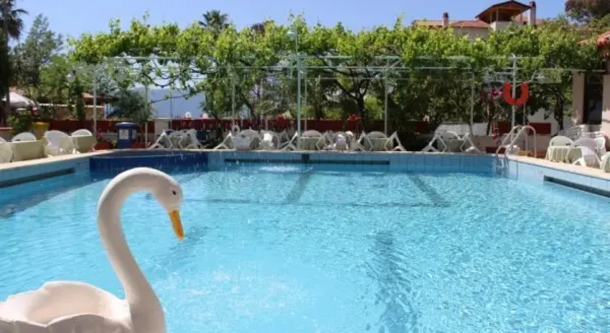 Özay Otel