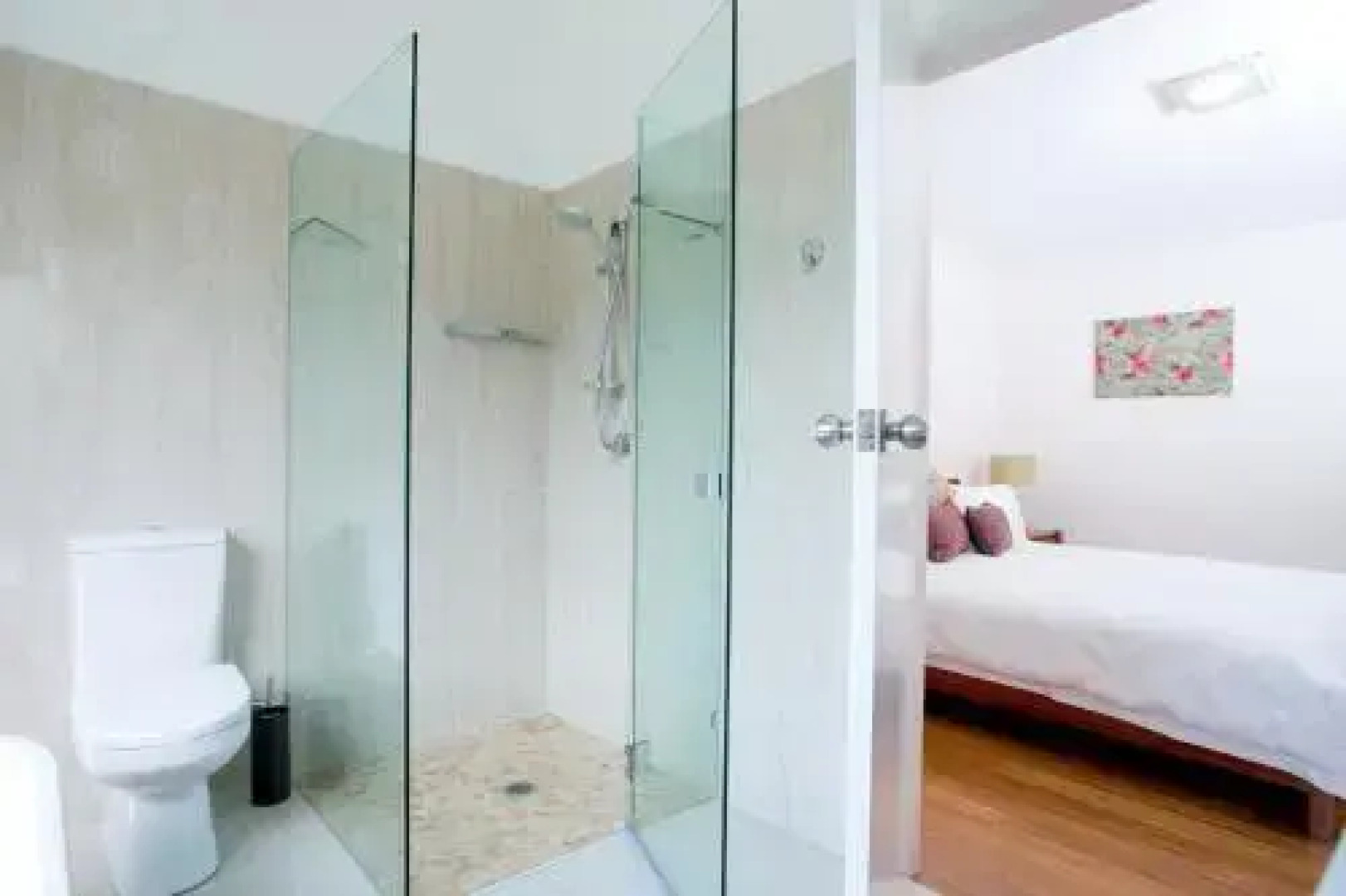 Lilypad Luxury Cabins