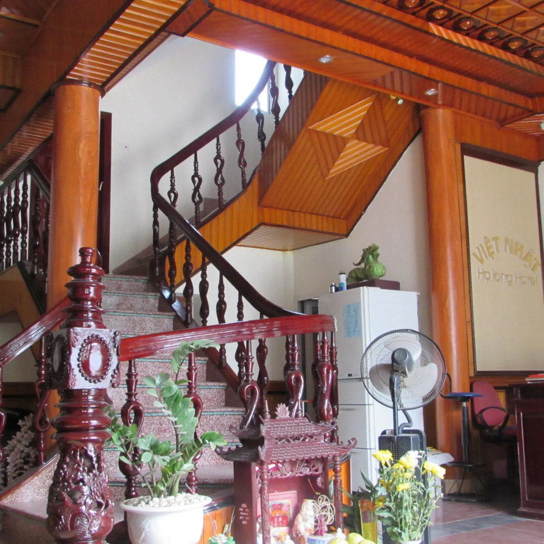 Viet Nhat Halong Hotel