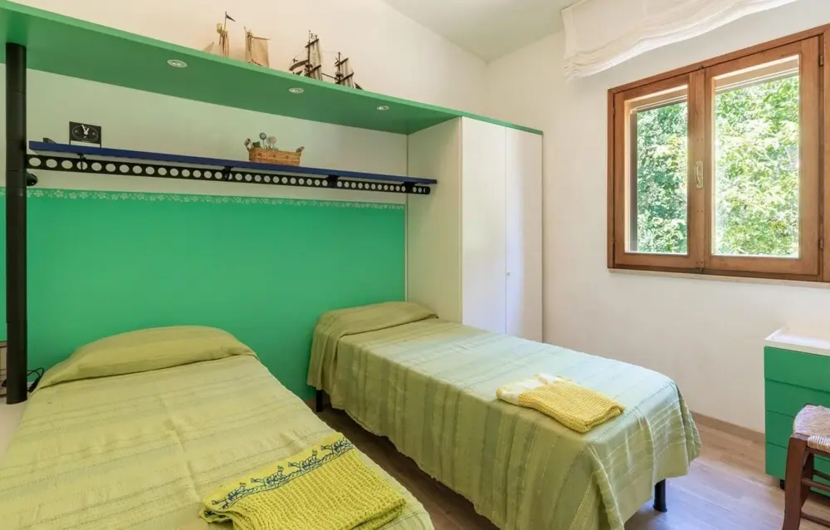 Stunning Home in San Giustino PG With 4 Bedrooms, Wifi and Outdoor Swimming Pool