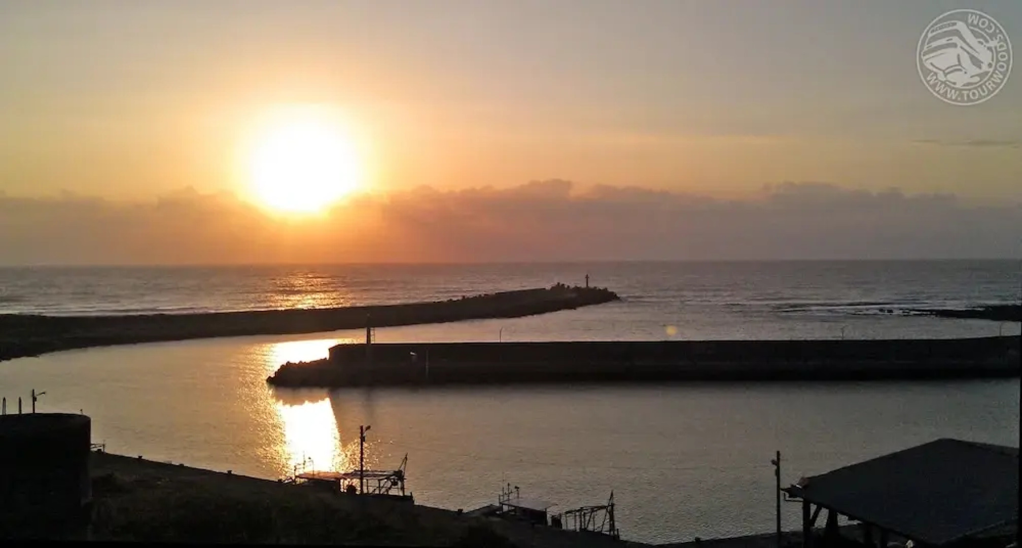 Sansendai Sea View B&B