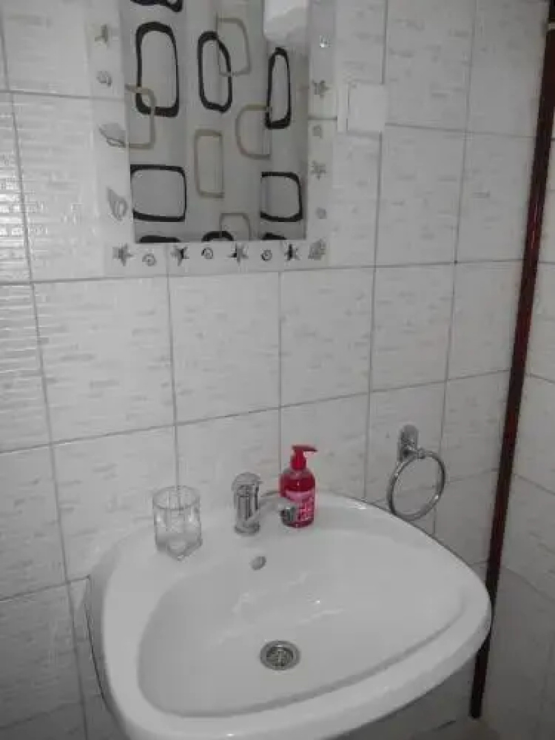 Guesthouse Lora