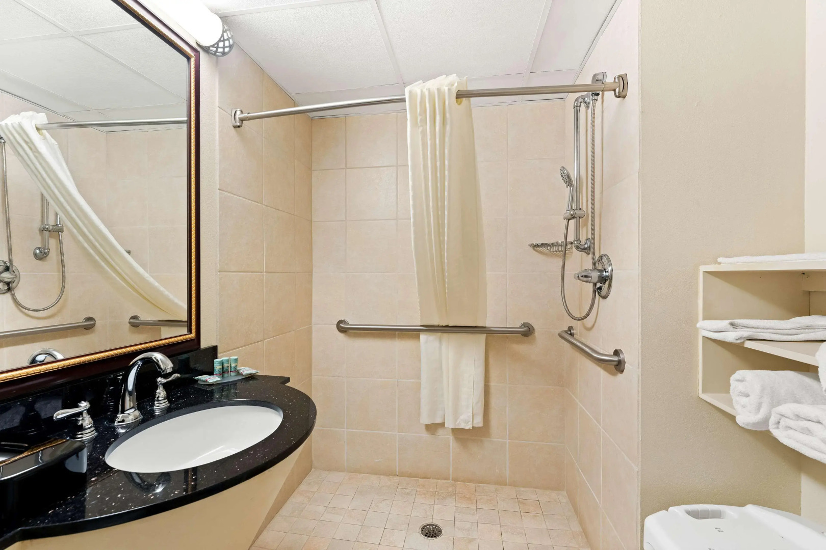 Best Western Riverside Inn