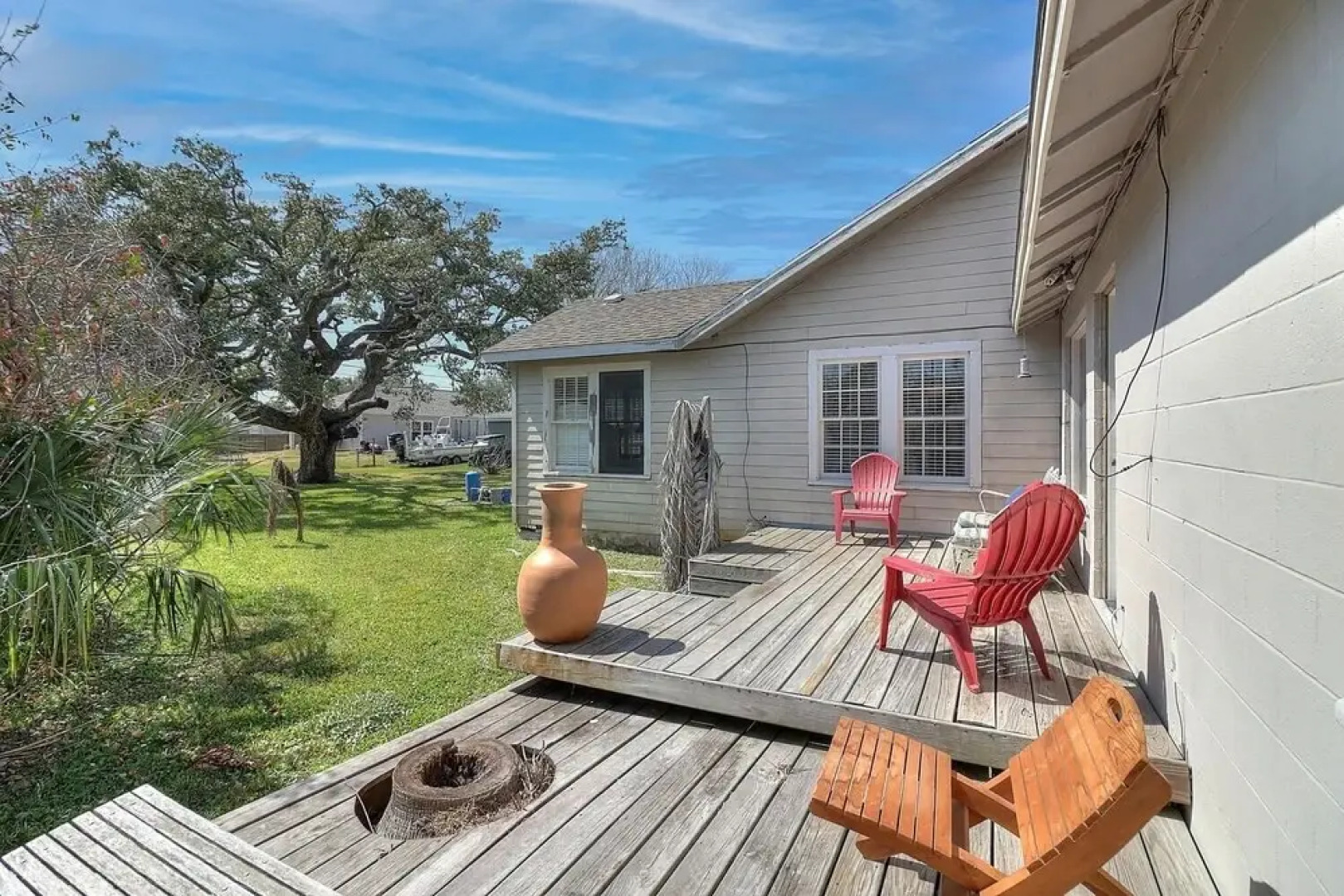 Rockport Blue Crab Bungalow Close to City Attractions by Redawning