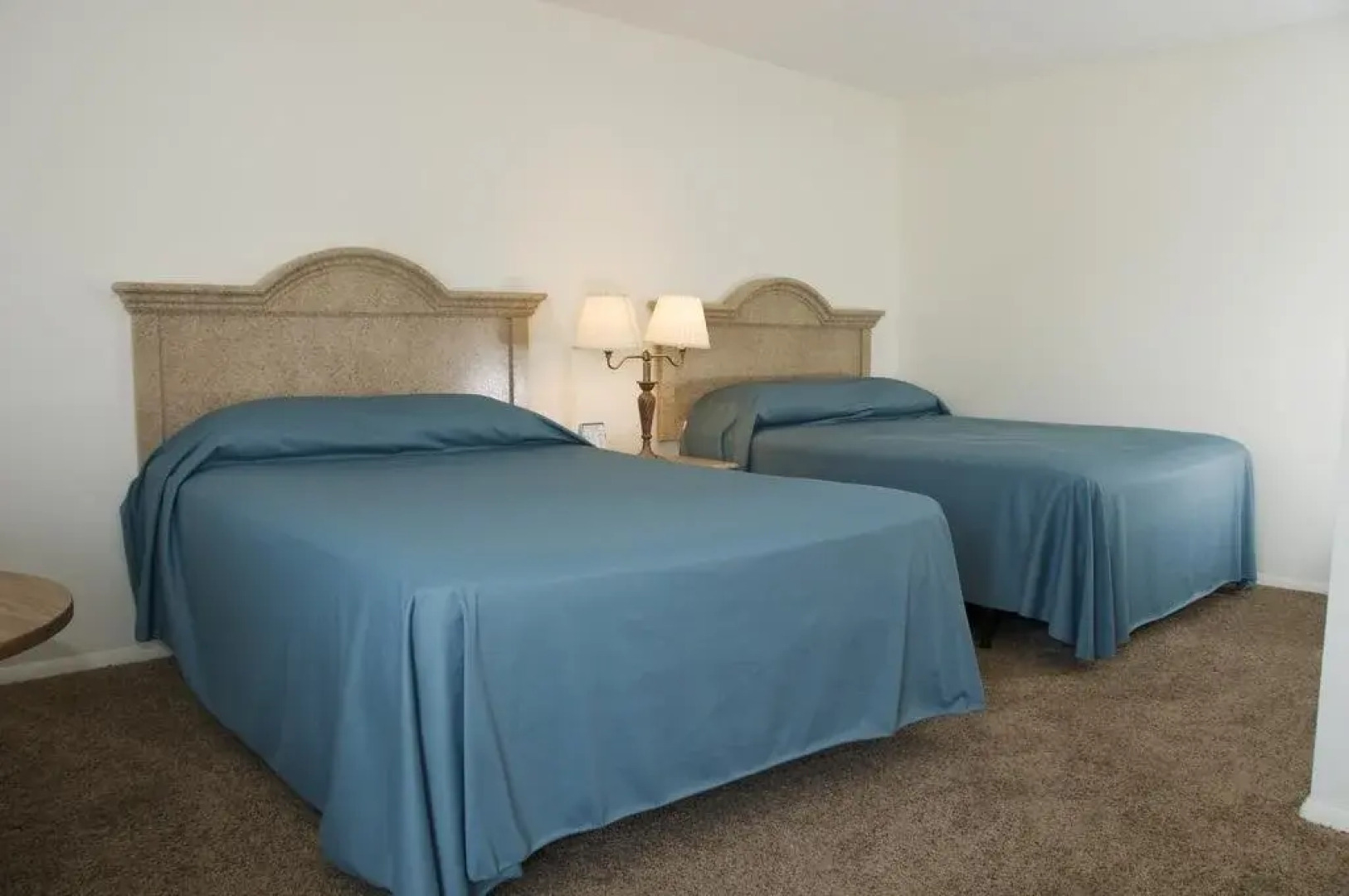 Long Acres Motel & Cottages