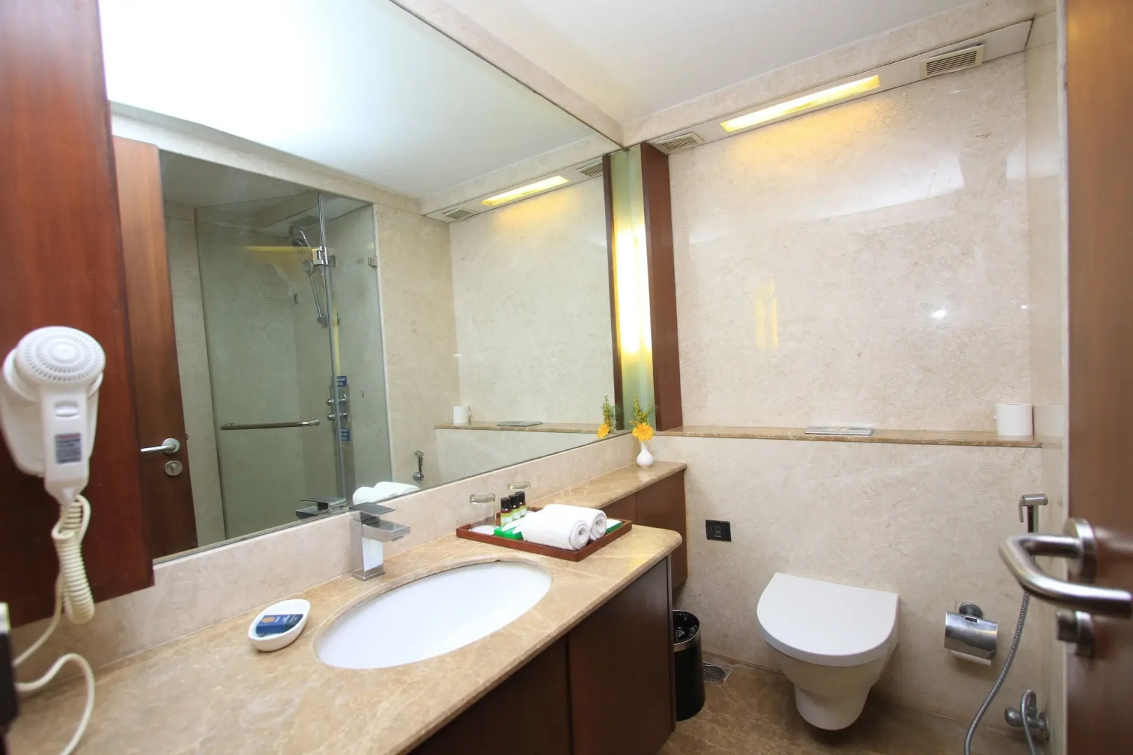 Silent Shores Resort & Spa