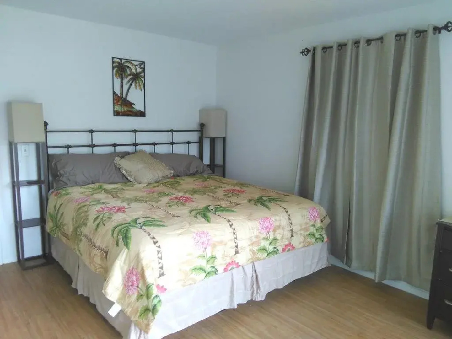 Tropical Dreams - Sarasota Condos Near Siesta Key