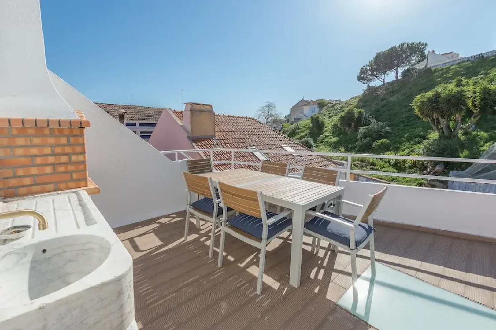 Vieira Apartments IV