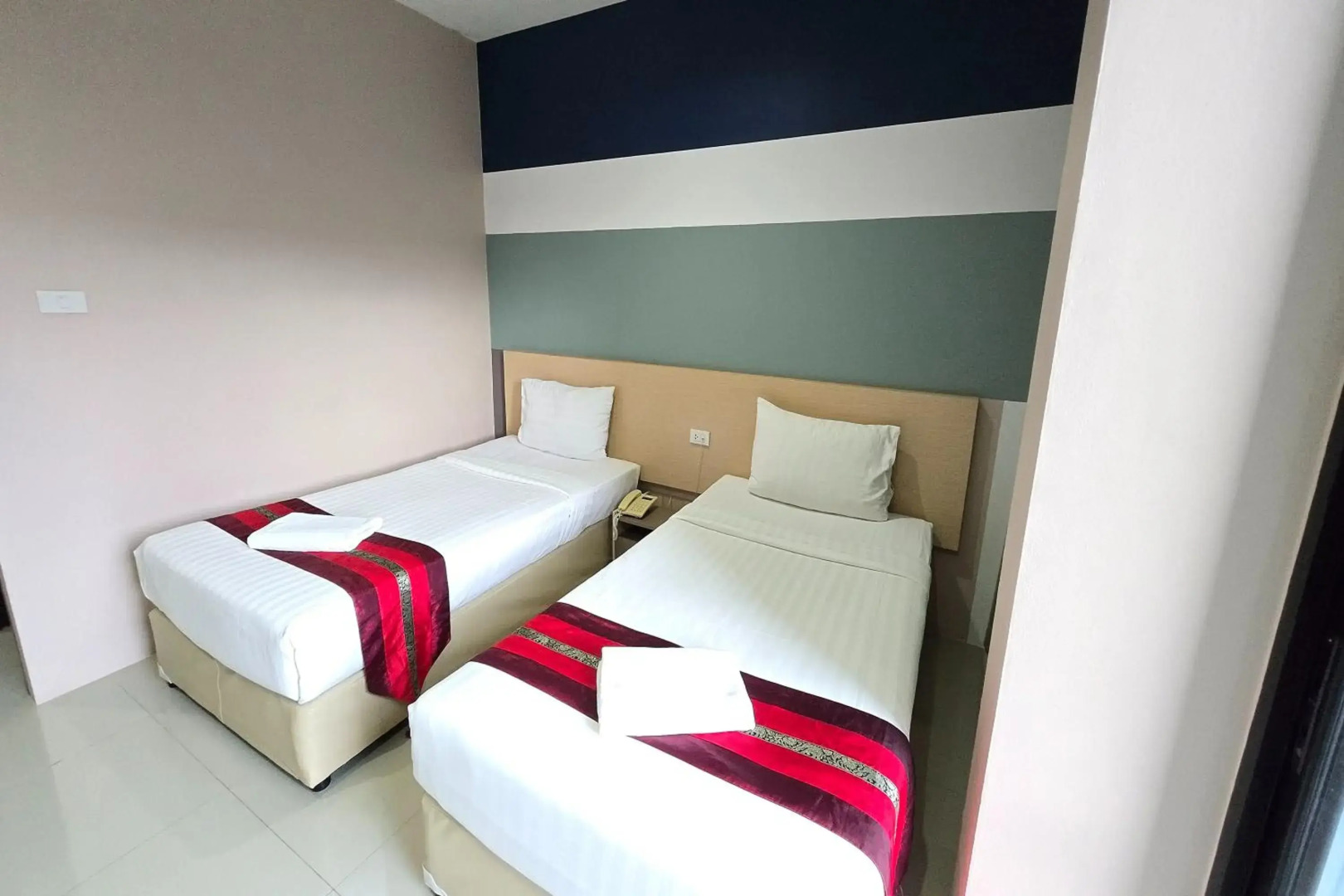 JJ Residence Phuket Town