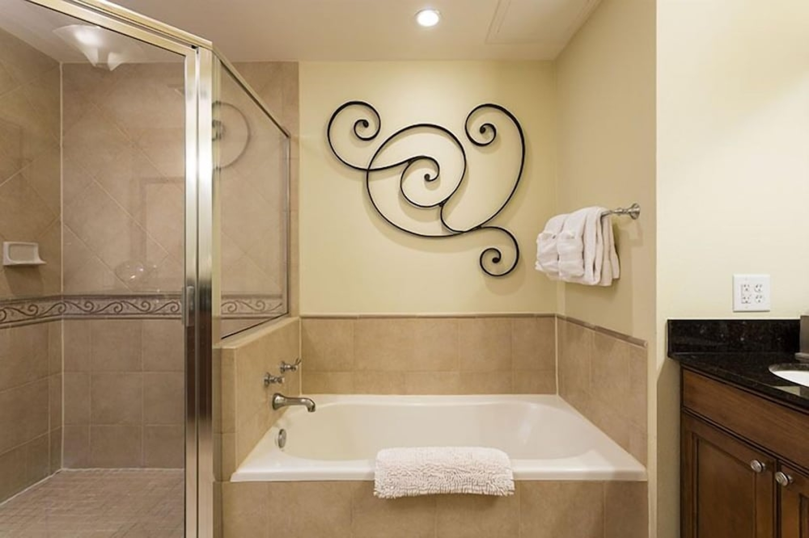 Je35885 - Reunion Resort - 3 Bed 3 Baths Condo