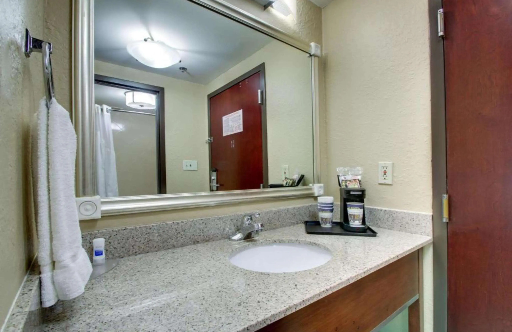 Best Western Eagles Inn