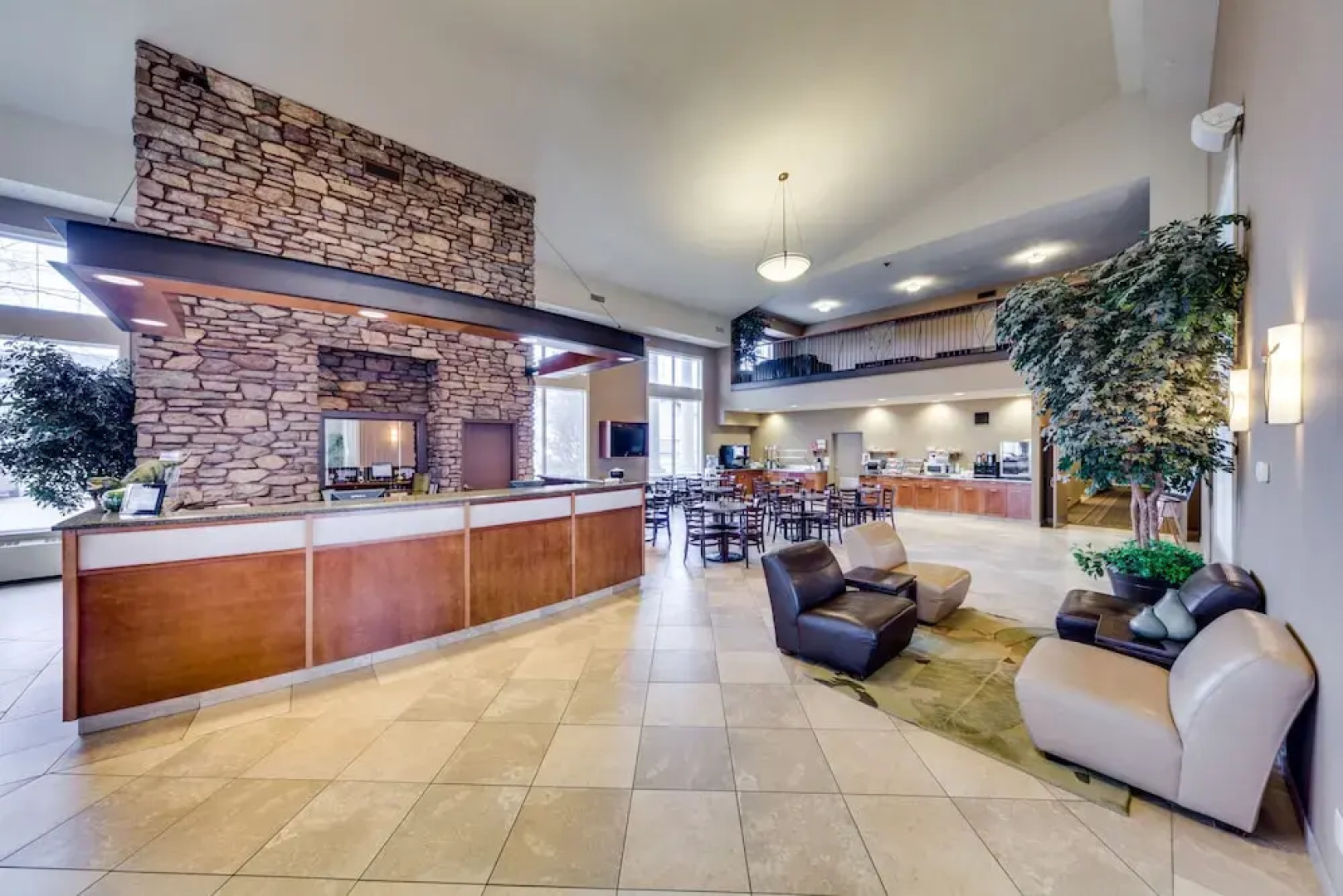 Heritage Inn & Suites