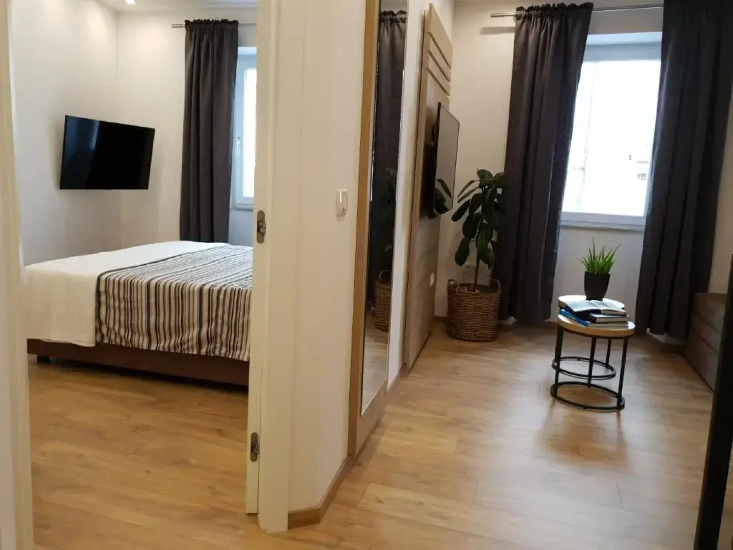 Casa Mia Apartments & Suites