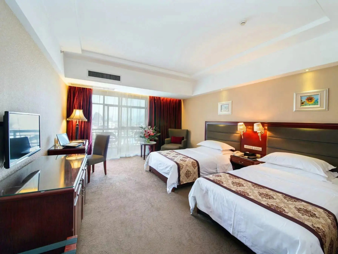 Vienna Hotel Guilin Qixing Road Branch