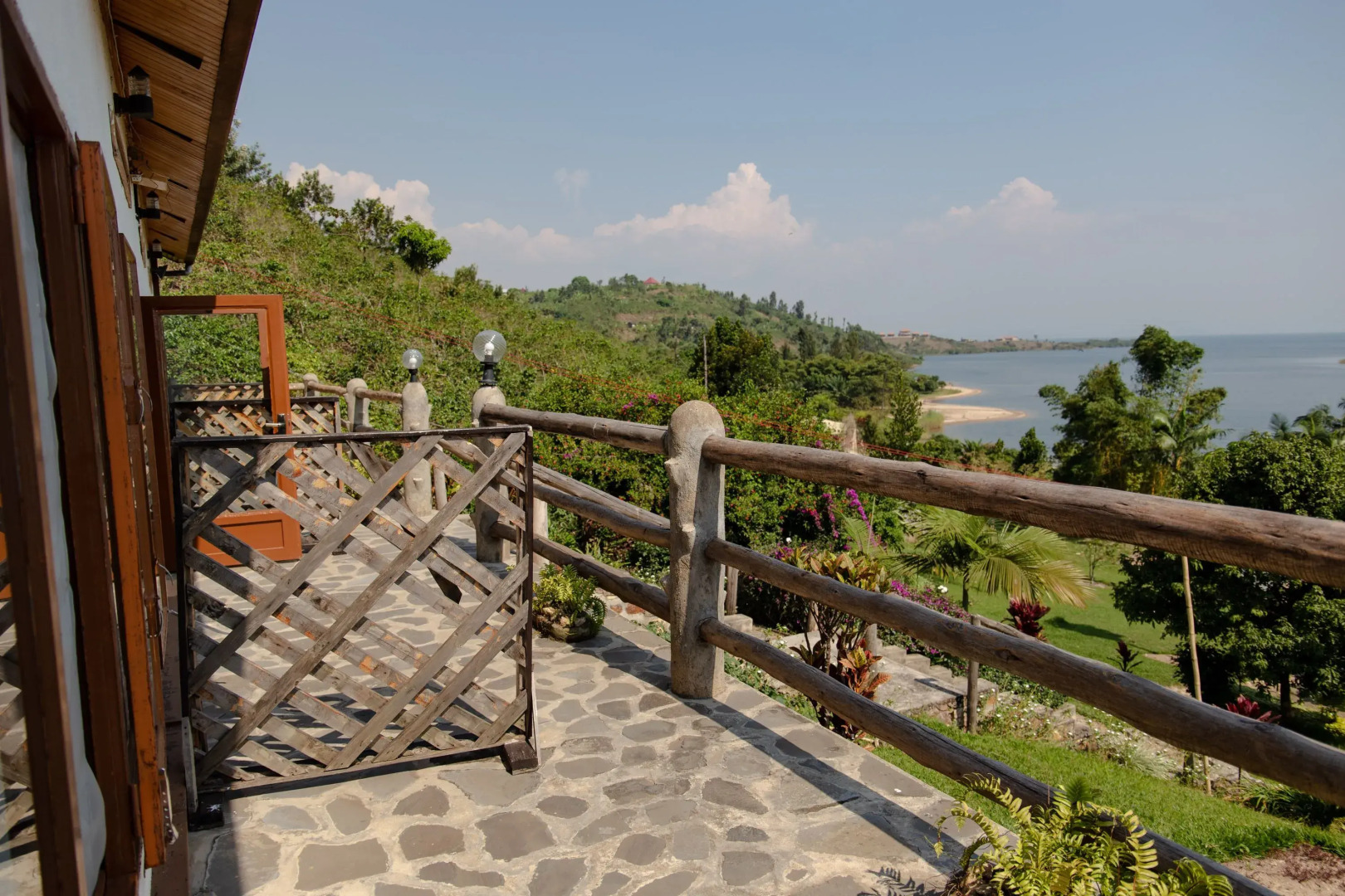 Rushel Kivu Lodge