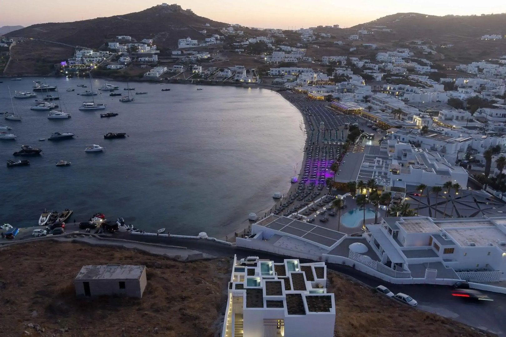 CUBIC Mykonos Seafront Design Suites