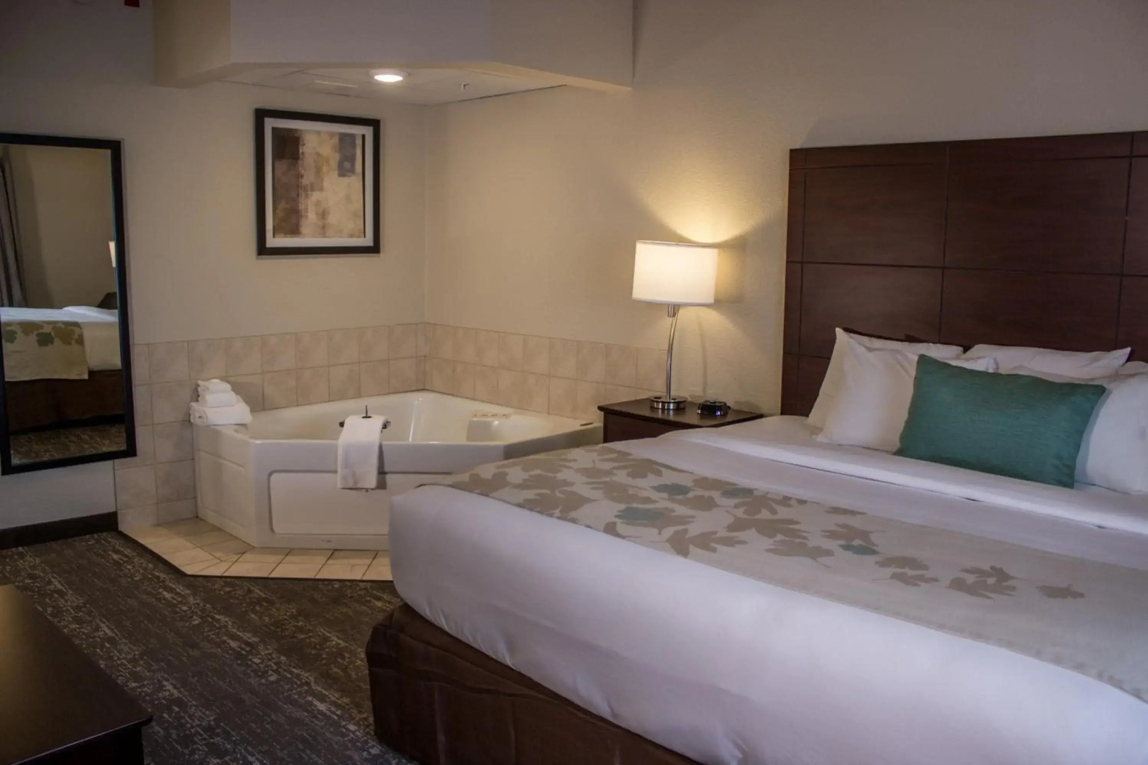 Cobblestone Suites Oshkosh