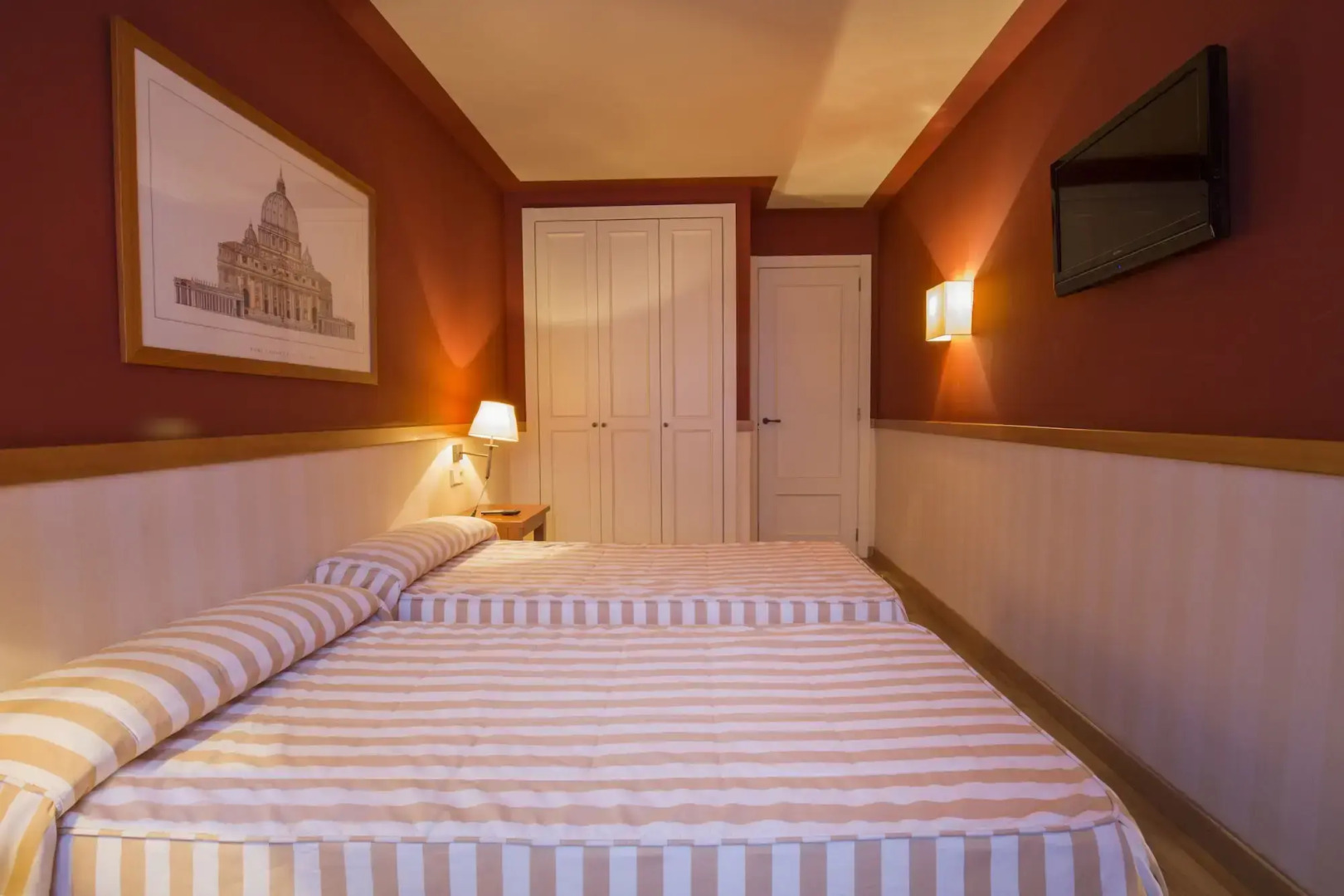 Apartaments Shusski by Nexta.