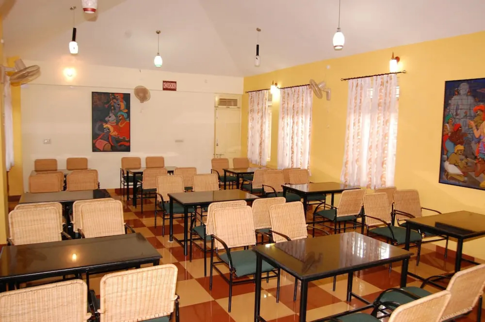 KSTDC Hotel Mayura Velapuri
